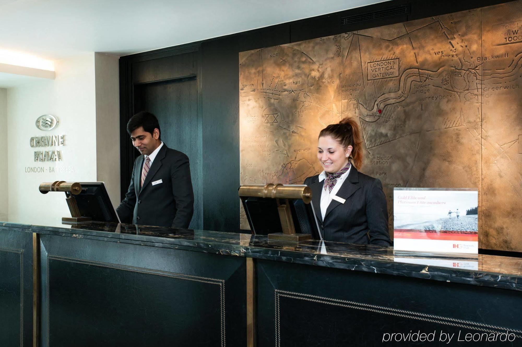 Crowne Plaza London Battersea Londres Exterior foto