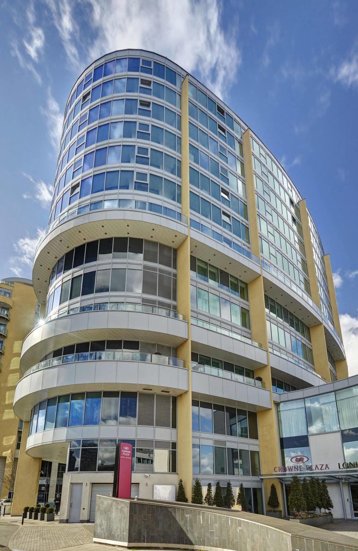 Crowne Plaza London Battersea Londres Exterior foto
